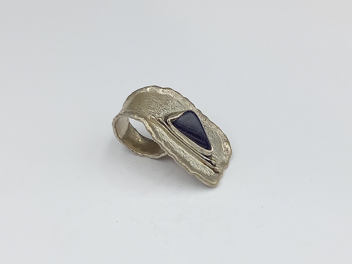Silver Ring with Gold River stone