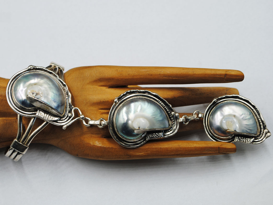 specially made slave bracelet with nautilus shell