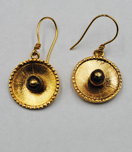 EARINGS